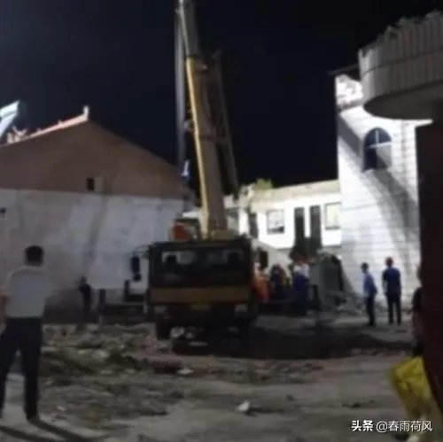 山西坍塌饭店在十多年间加盖或扩建了五六次,对此怎么看?