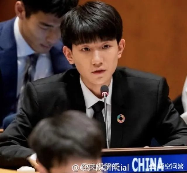 易烊千玺参加格莱美颁奖盛典，作为队长的王俊凯和主唱之一的王源为什么不参加？