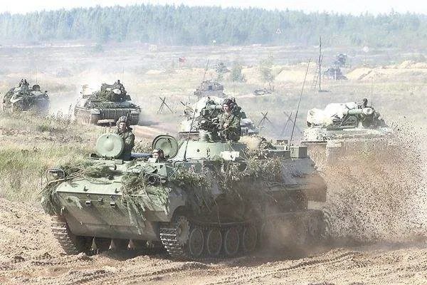 俄罗斯中央军区举行大规模军演，现况是怎样的？