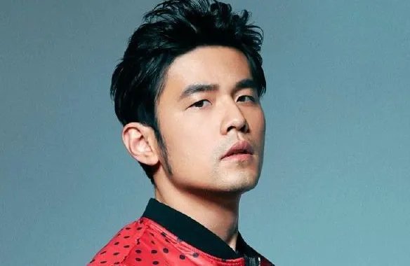 周杰伦公布新歌MV前奏,他今年会出专辑吗?