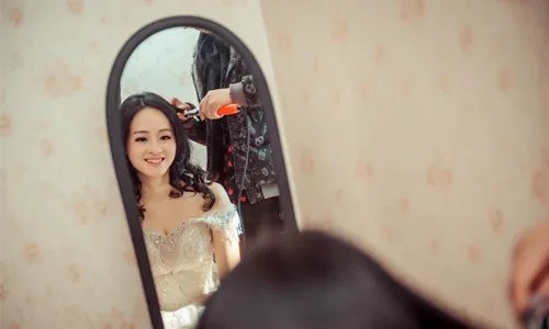 西洋婚纱摄影好不好  西洋婚纱摄影价格是多少