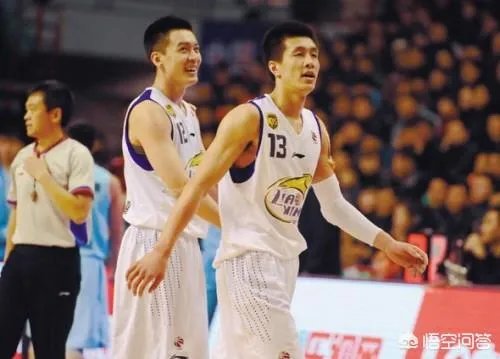 郭艾伦正式进入CBA历史助攻榜前十,他的助攻数能否在本赛季超越杨鸣?
