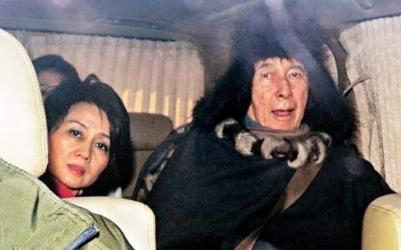 曝赌王疗养10年开销2亿!十年间他都用了哪些治疗?