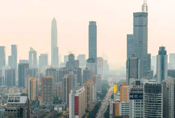 关于多地出手整治楼市乱象一事,你有何看法?