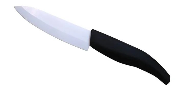 女子带陶瓷刀划断安保员手筋是怎么回事?