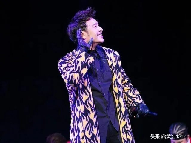 有人说潘玮柏2002-2008年巅峰时人气比周杰伦还高，是这样吗？