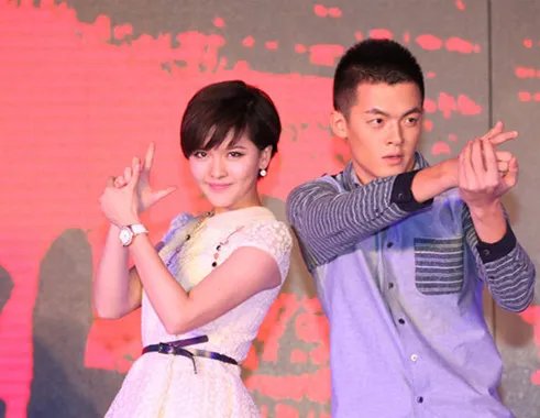 王洋王煜爱要坦荡荡 麻辣女兵王洋王煜剧照曝光