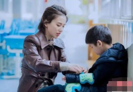 黄圣依带安迪面试为什么哭了？