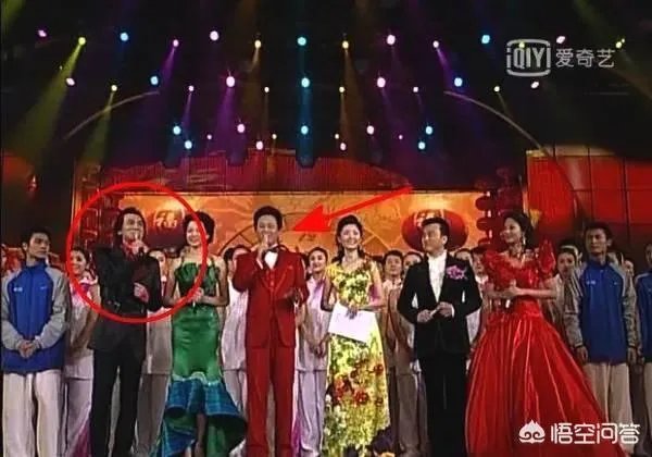 有哪些主持人在大型晚会上出现过失误？