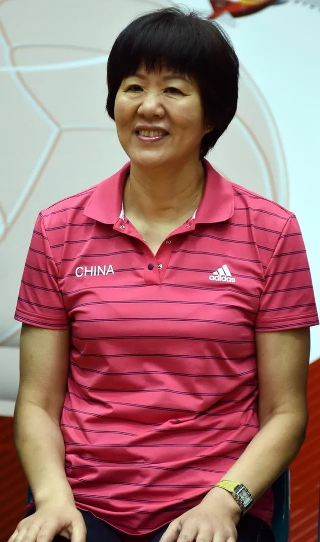 为什么4年前，郎平代言莎普爱思没有被曝光，时隔4年之后才被挖出？