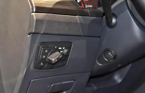 辉昂与沃尔沃S90选哪个好汽车之家