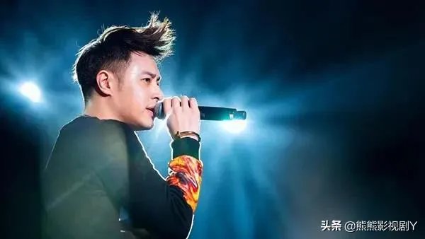 有人说潘玮柏2002-2008年巅峰时人气比周杰伦还高，是这样吗？