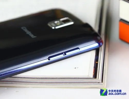 5.0英寸IPS高清大屏 4核酷派7295+图赏