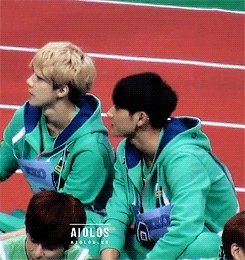 球吴世勋快本可爱颂的动图、还有他其他的动图+图片都可以 要萌啊