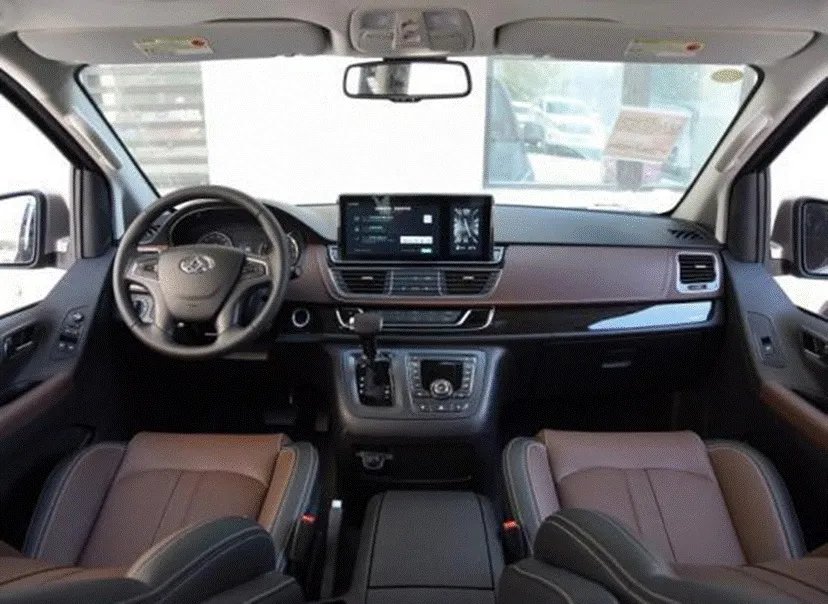 本田奥德赛和上汽大通G10,哪个更适合二孩家庭?