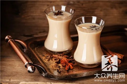  牛奶过期了还能做什么