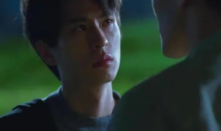 《第二名的逆袭》第三集播出，高仕德离开五年的原因是什么？