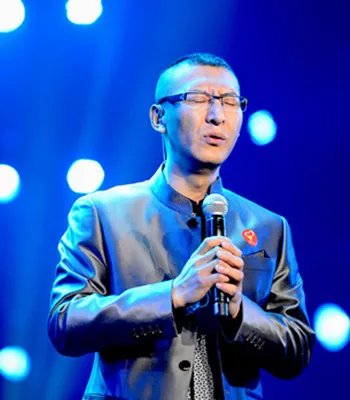 阚立文妻子身份揭秘 阚立文坚持音乐30年不拐弯