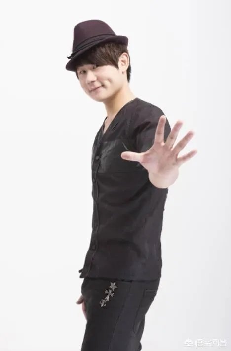 怎样看待韩红怒斥山寨版林俊杰?林俊杰会维权吗?