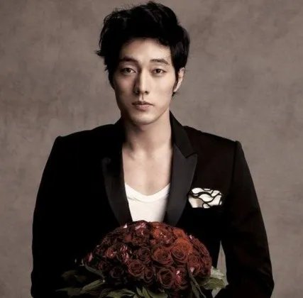 苏志燮现任女友照片遭扒 与金贤珠两人感情是怎样的