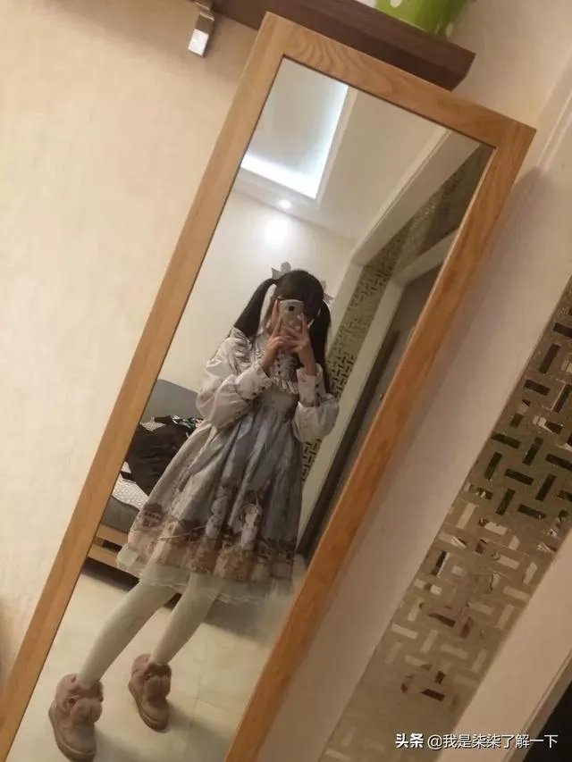 天使街道和人形师Lolita哪个更好看呀？