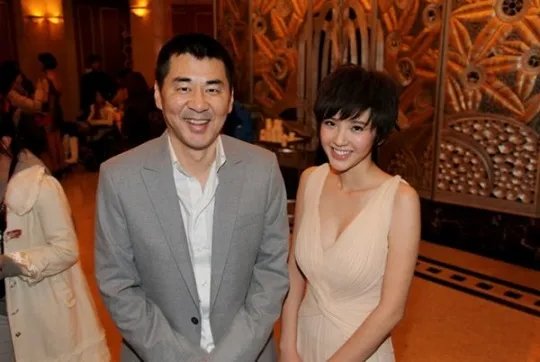 直击甄嬛传庆功会 众妃获“圣旨”嘉奖