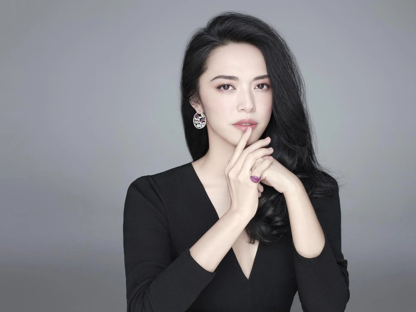 姚晨范冰冰机场偶遇零交流,明星之间真的没有友情?