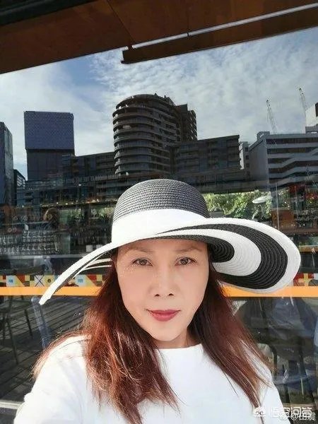 曾经的歌坛大姐大田震的近况如何?好久没有田震的消息了,还能重出江湖吗?很期待?