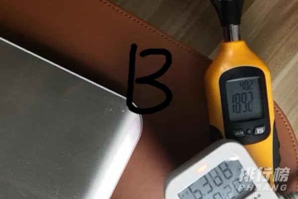 戴森美发造型器真假图对比_戴森美发造型器真假辨别