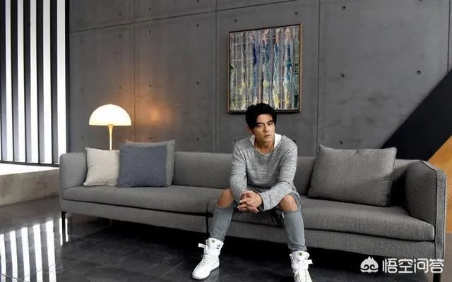 如何评价周杰伦新歌《不爱我就拉倒》?