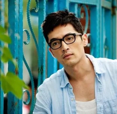 胡歌回应霍建华基情满满 五年后我未必还是单身