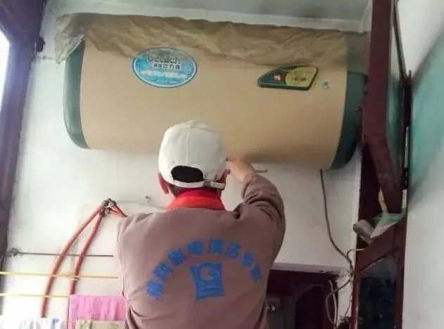 美的电热水器招商加盟的优势  如何清洗电热水器