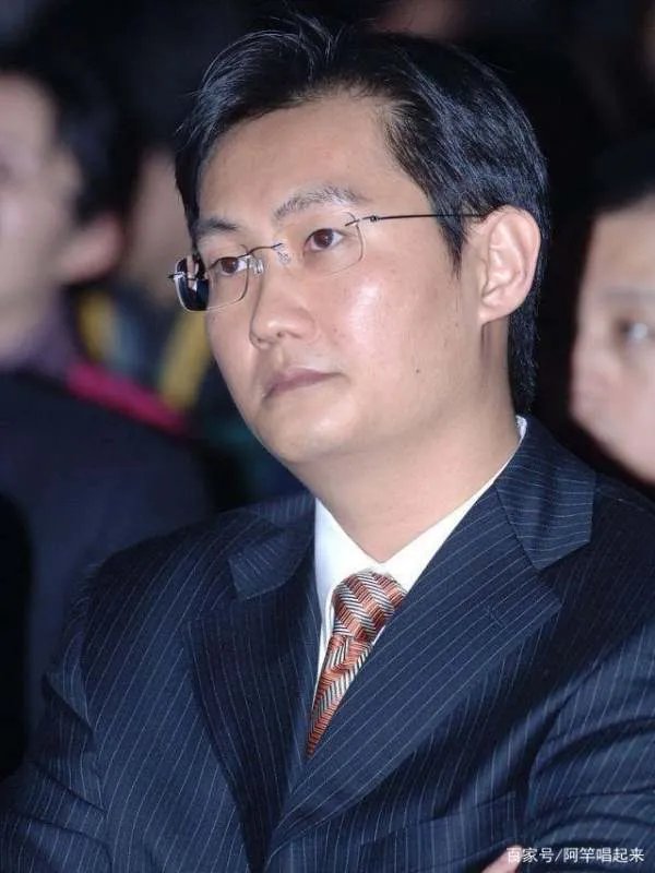 马化腾告了老干妈，到底是怎么回事呢？