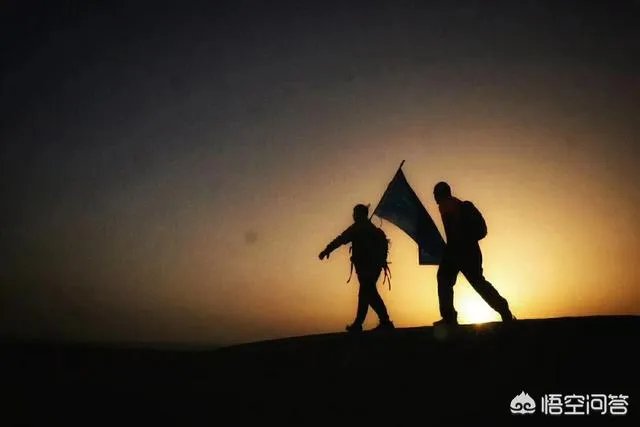 新疆塔克拉玛干沙漠能去旅游吗?