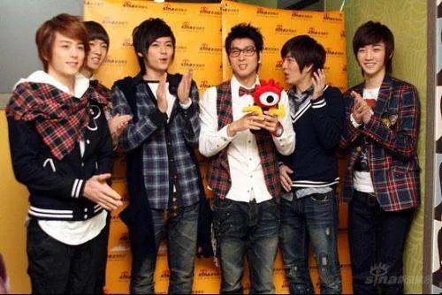 SMASH组合的成员资料