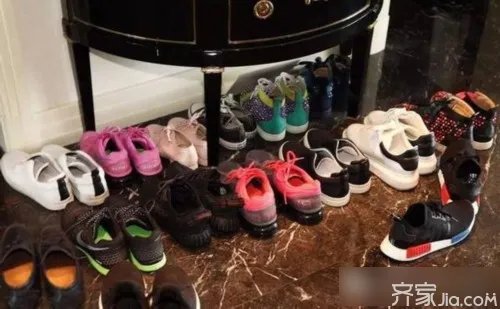 王思聪豪宅卧室首公开 满足你的好奇心