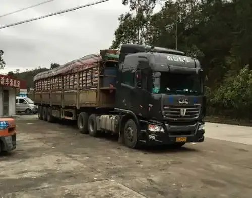 22轮的大卡车价格大概多少？