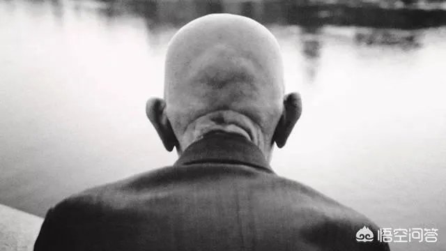 大连失火的地标留下黑色伤疤1800多人有家难归