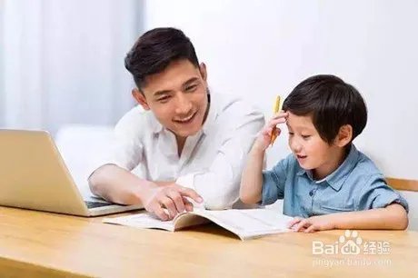 陪娃写作业被打 陪小孩写作业要注意哪些问题呢
