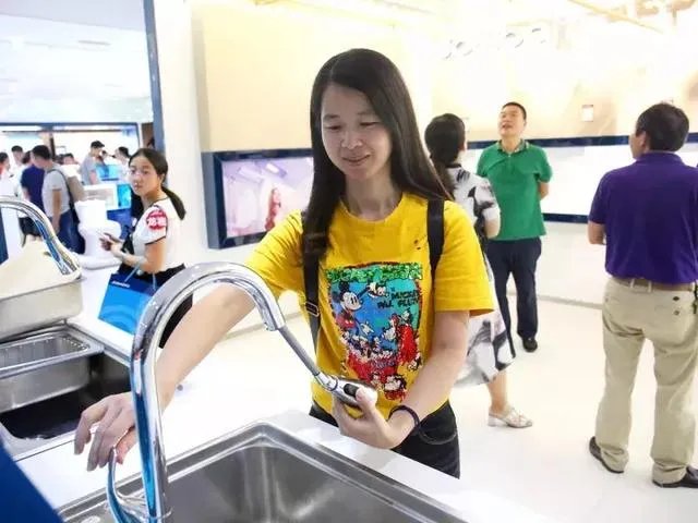 现场抢HIGH啦！！九牧万人团购会昨日开团！