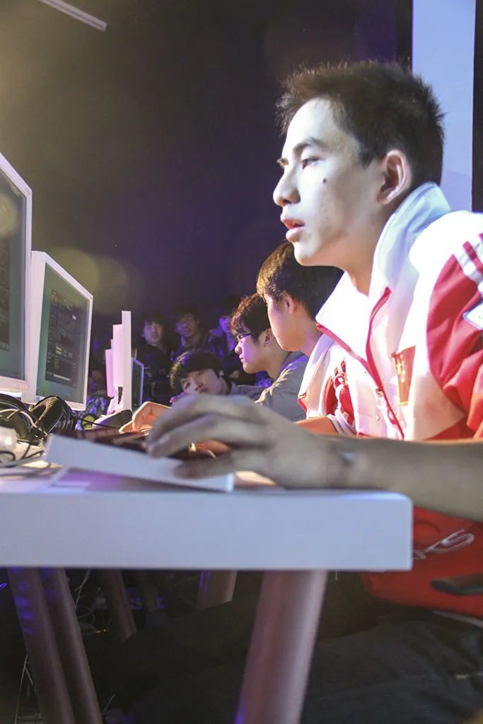 SWL英雄联盟第二季总决赛 IG夺冠图展