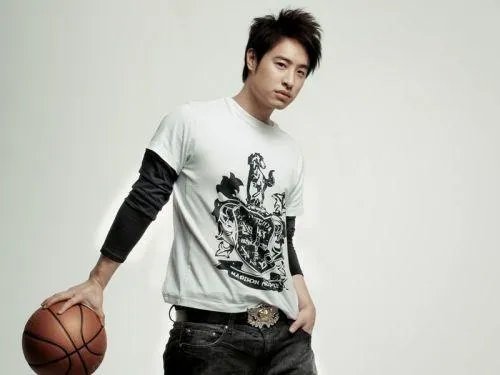 有人说潘玮柏2002-2008年巅峰时人气比周杰伦还高，是这样吗？