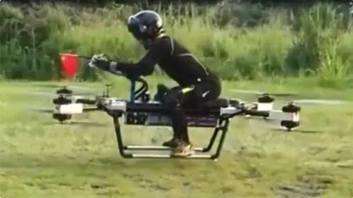 日本首次公开汽车试飞画面，飞行汽车会有什么利弊？