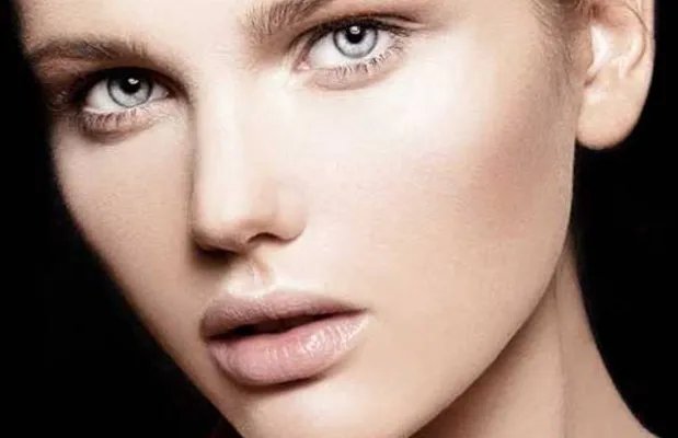 成都抽脂隆胸整形医院哪里好?抽脂隆胸口碑整形医院简介!