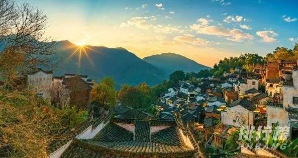 十一月份去哪里旅游最好国内_十一月份适合旅游的地方