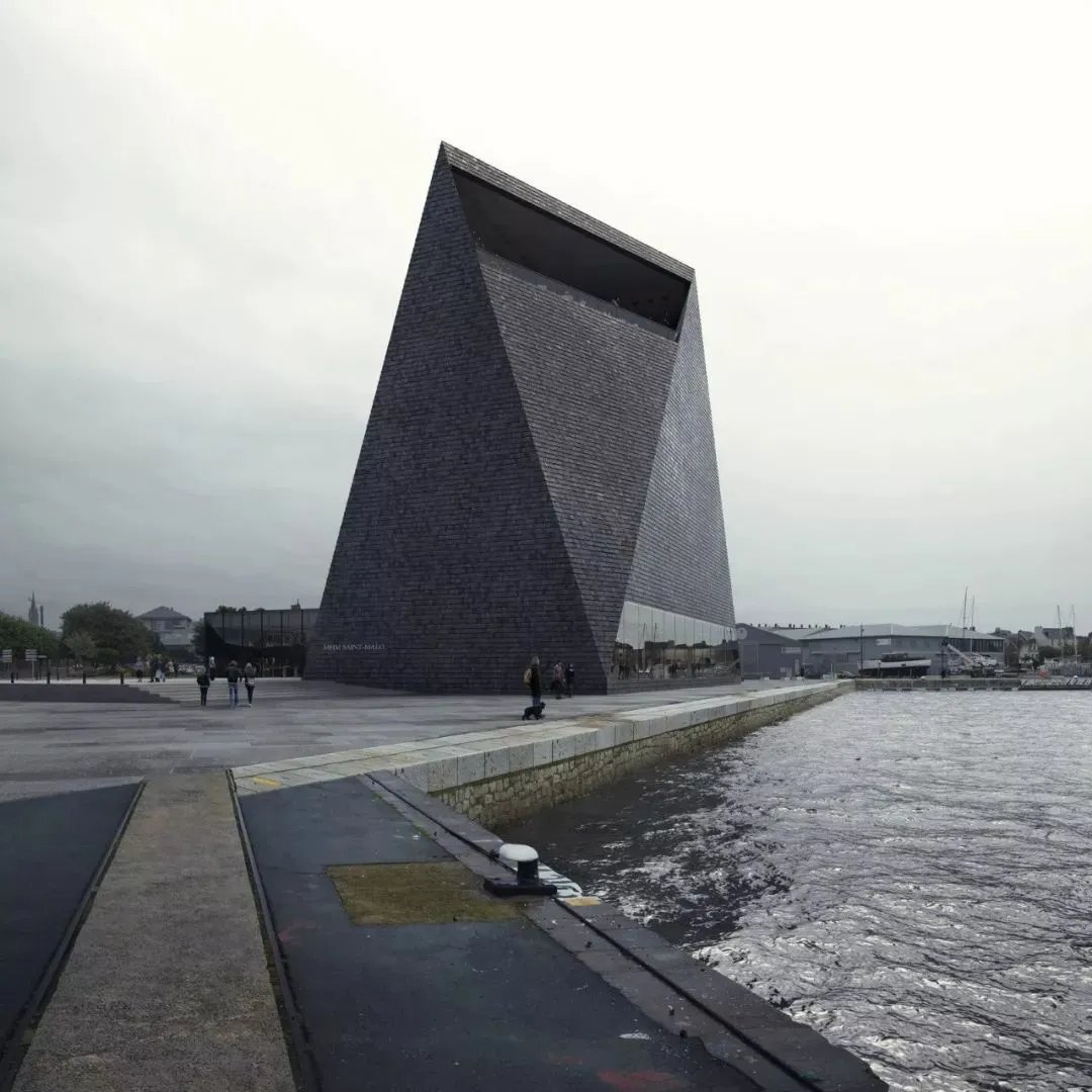 神“PS”！一张图卖3万6，不得改图催图，却让无数甲方跪求合作！