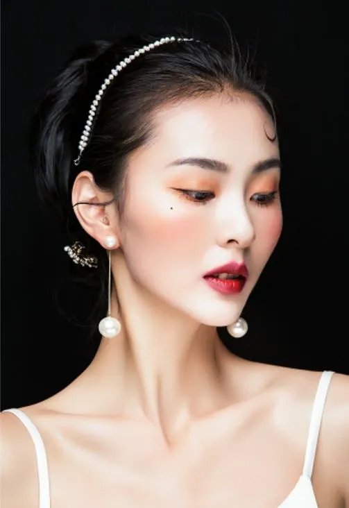 请问专业学摄影的学校有哪些啊。。