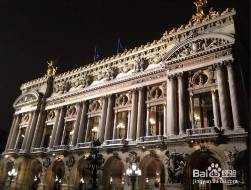 浪漫之都巴黎的八个不可不去的景点。