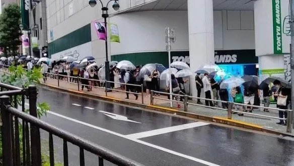 被誉为最强人造人的深田咏美，已经参透了网红真谛？