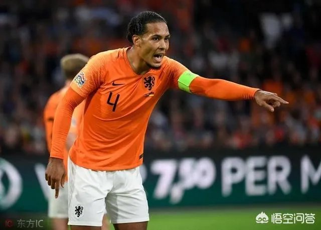 范迪克获得了本赛季英超最佳球员，是不是二十年最好的后卫？